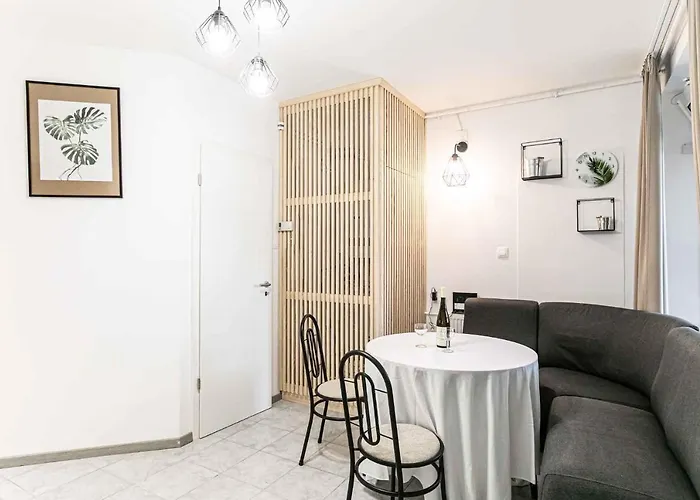 In - Balaton 44881 アパート *